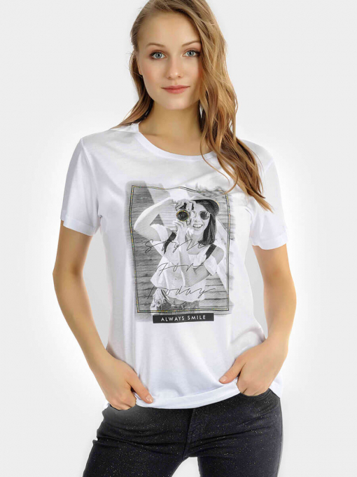 Бяла дамска тениска | INDIGO Fashion - 2