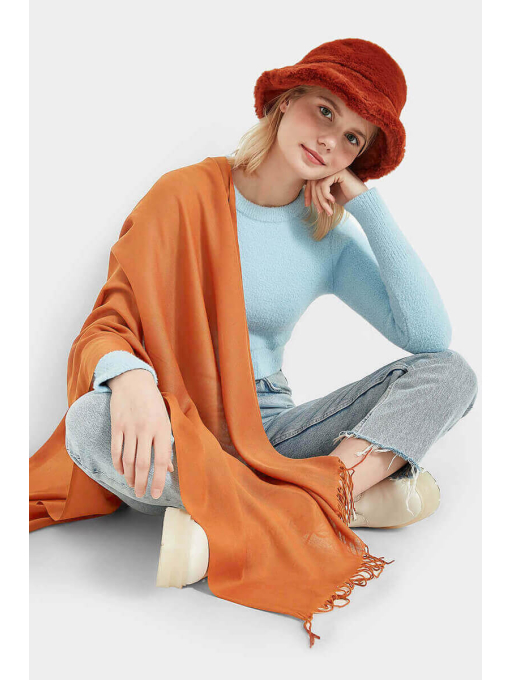 Едноцветен дамски шал 12107-10 | INDIGO Fashion - 1