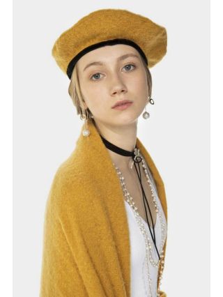 Дамска едноцветна барета - цвят горчица 11464 INDIGO Fashion B
