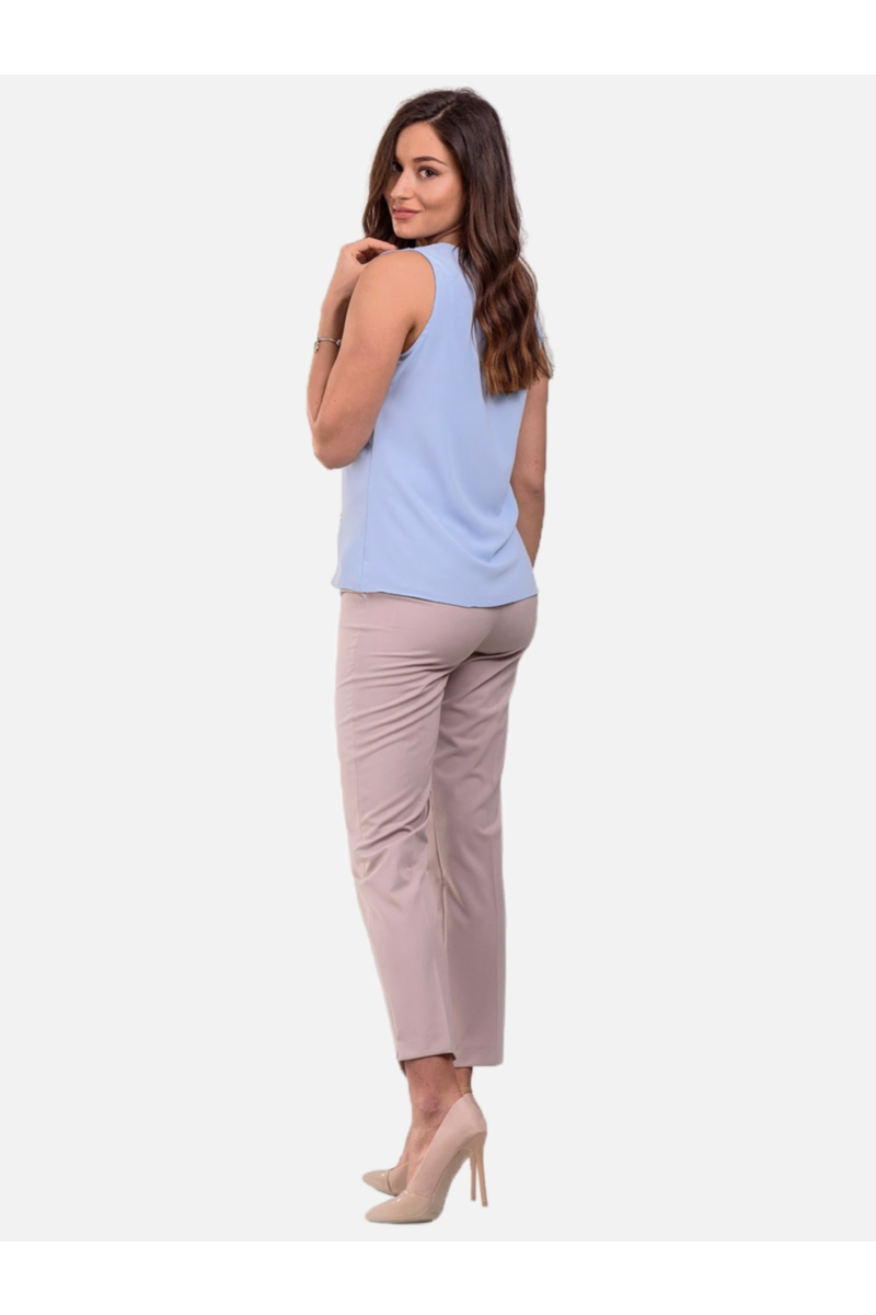 Светлосин елегантен дамски топ с v-образно деколте 2328 INDIGO Fashion