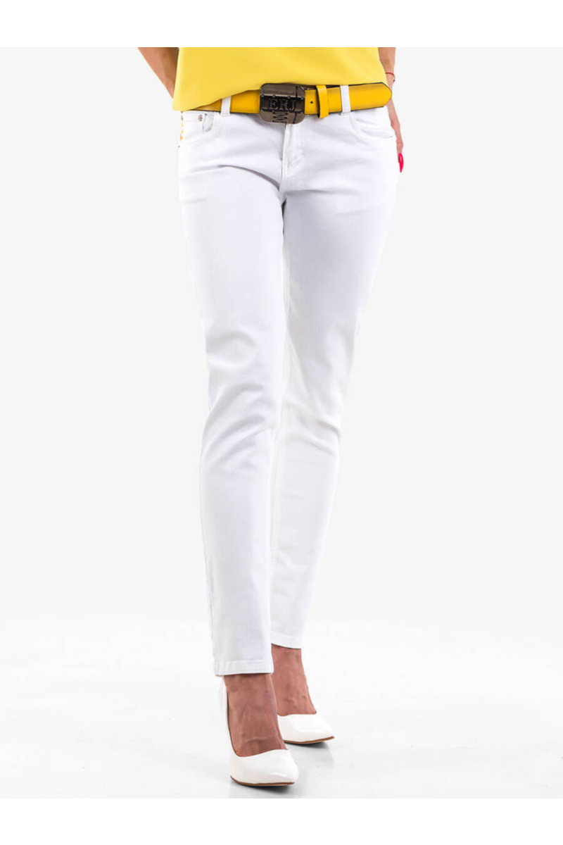 Бели дамски дънки - бойфренд модел 5721 INDIGO Fashion