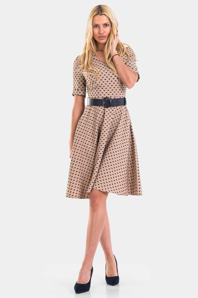 Вталена рокля в големи размери B2501-02 INDIGO Fashion
