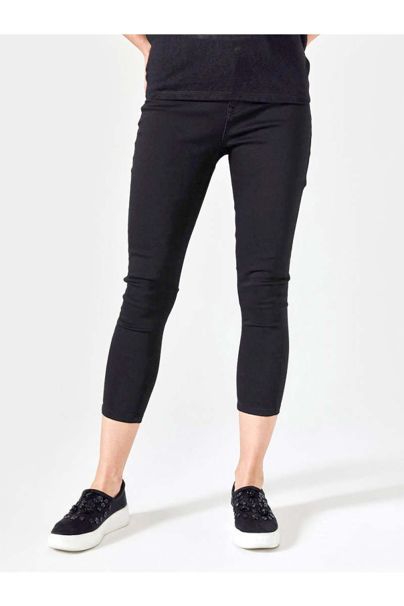 Черен слим фит дамски панталон 7/8 от Indigo Fashion