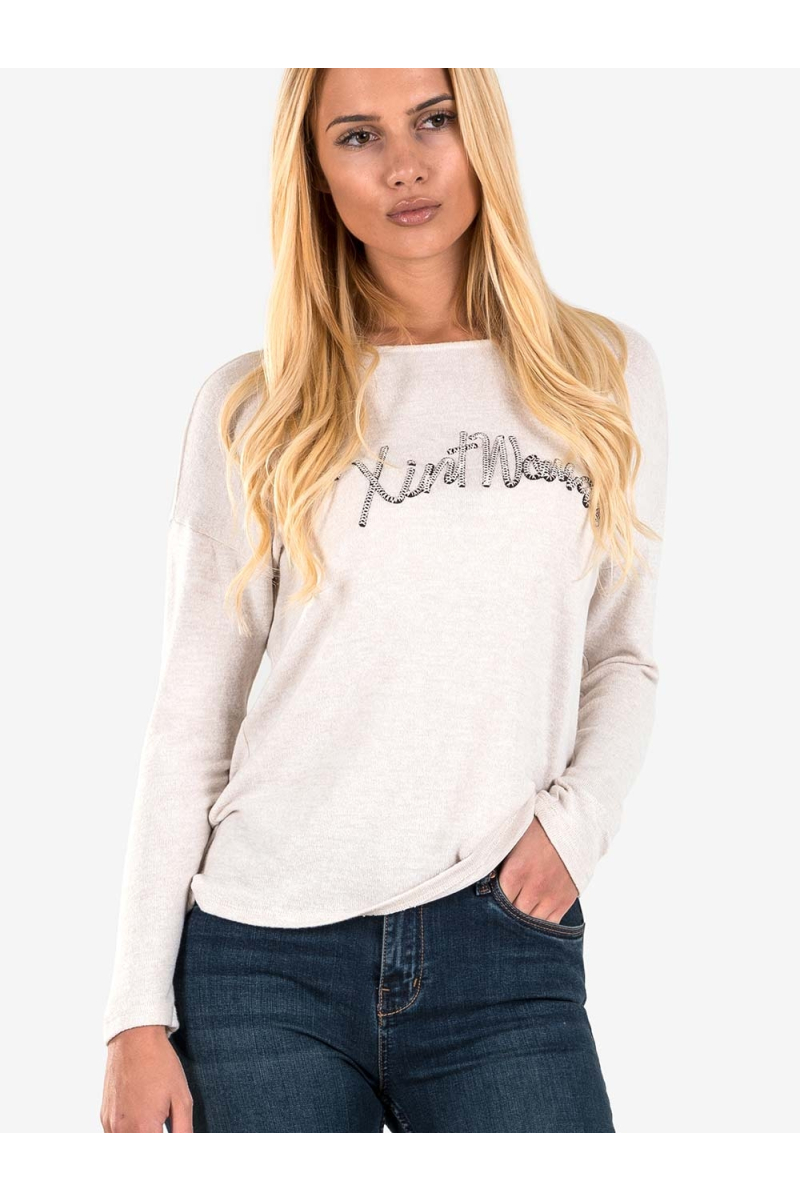 Мека дамска блуза с паднал ръкав - светлобежова 601424 INDIGO Fashion