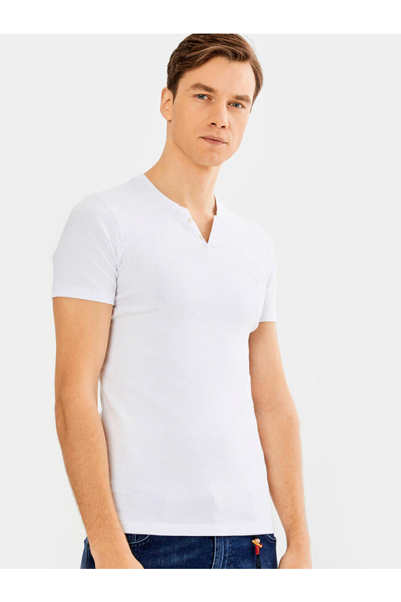 Мъжка бяла тениска 501369 INDIGO Fashion