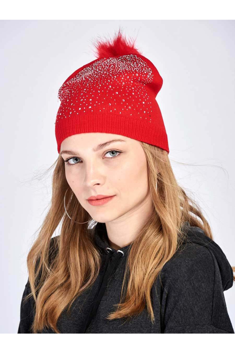 Дамска червена шапка с декоративни камъни 10955 INDIGO Fashion