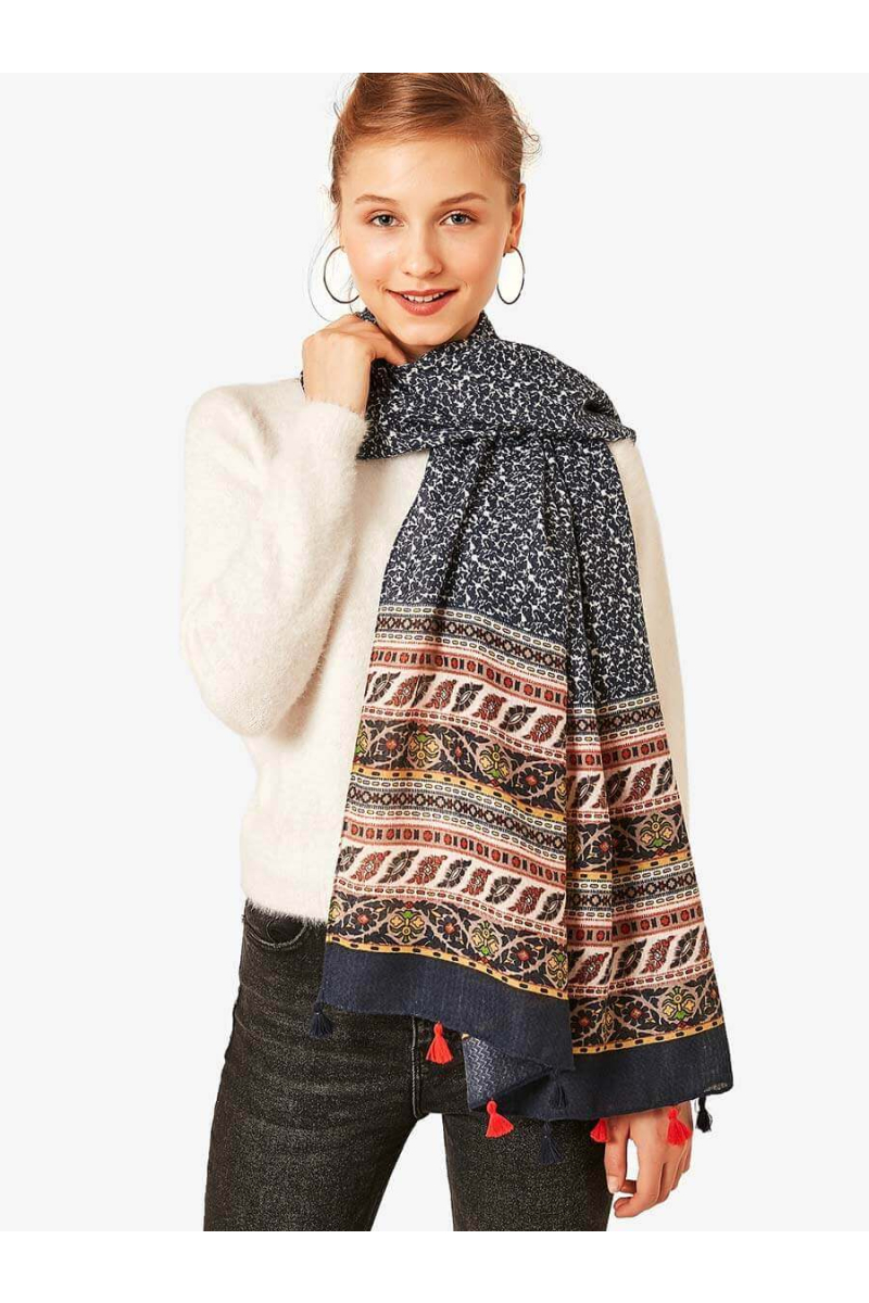 Дамски шал 12173-18 INDIGO Fashion