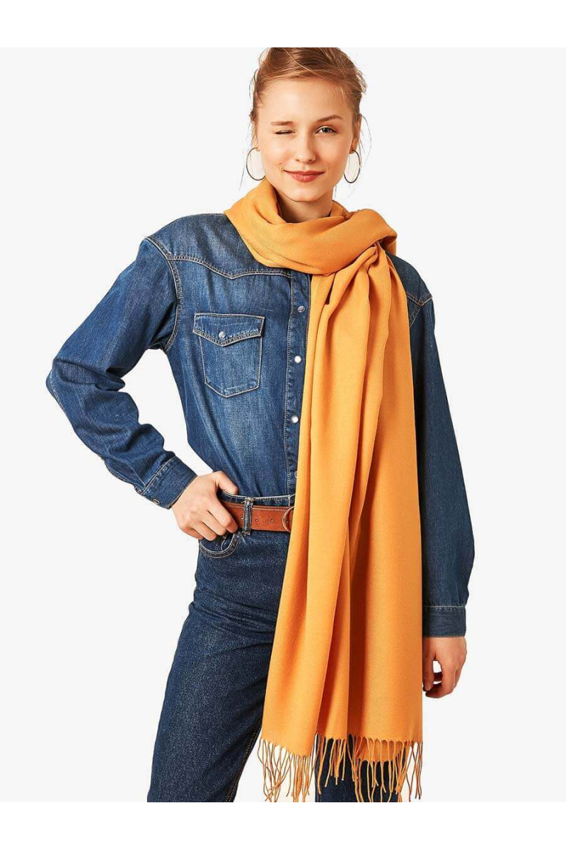 Едноцветен шал 12311-43 INDIGO Fashion