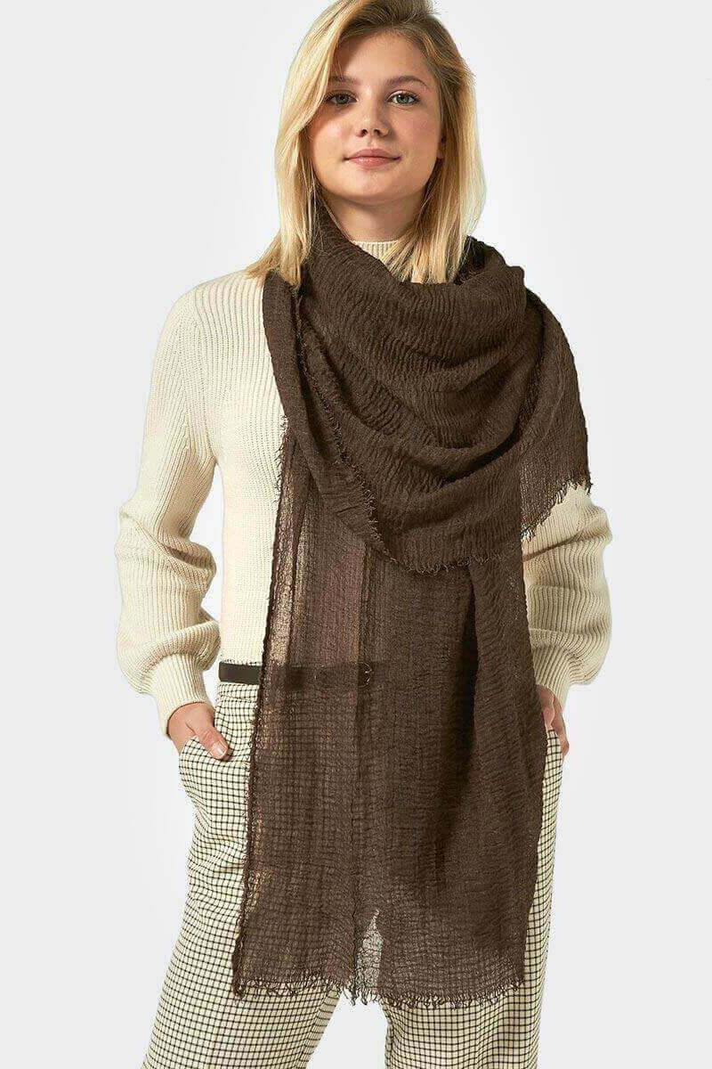 Дамски шал - кафяв 11705 INDIGO Fashion