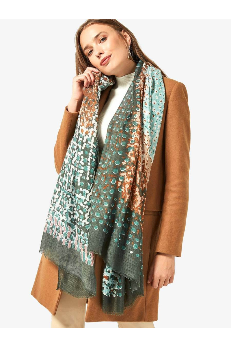 Стилен дамски шал с точки - зелен 12069 INDIGO Fashion