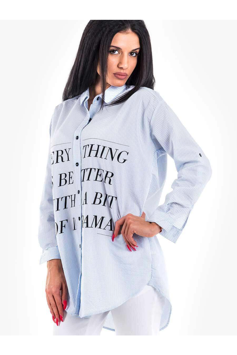 Дамска риза на райе и с надпис - светлосиня 3254 INDIGO Fashion