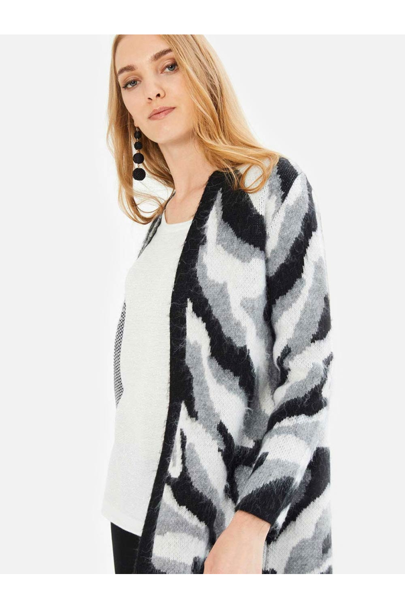 Сива дамска жилетка в камуфлажен десен 850496 INDIGO Fashion